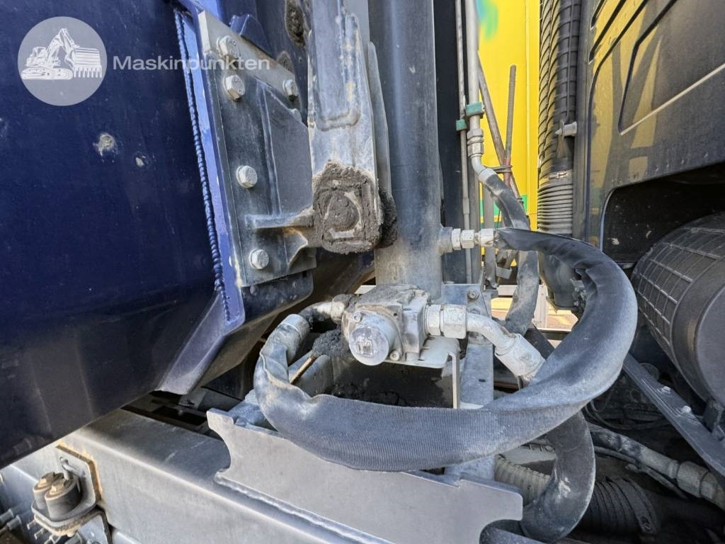 Savivartis sunkvežimis Volvo FMX 540: foto 45