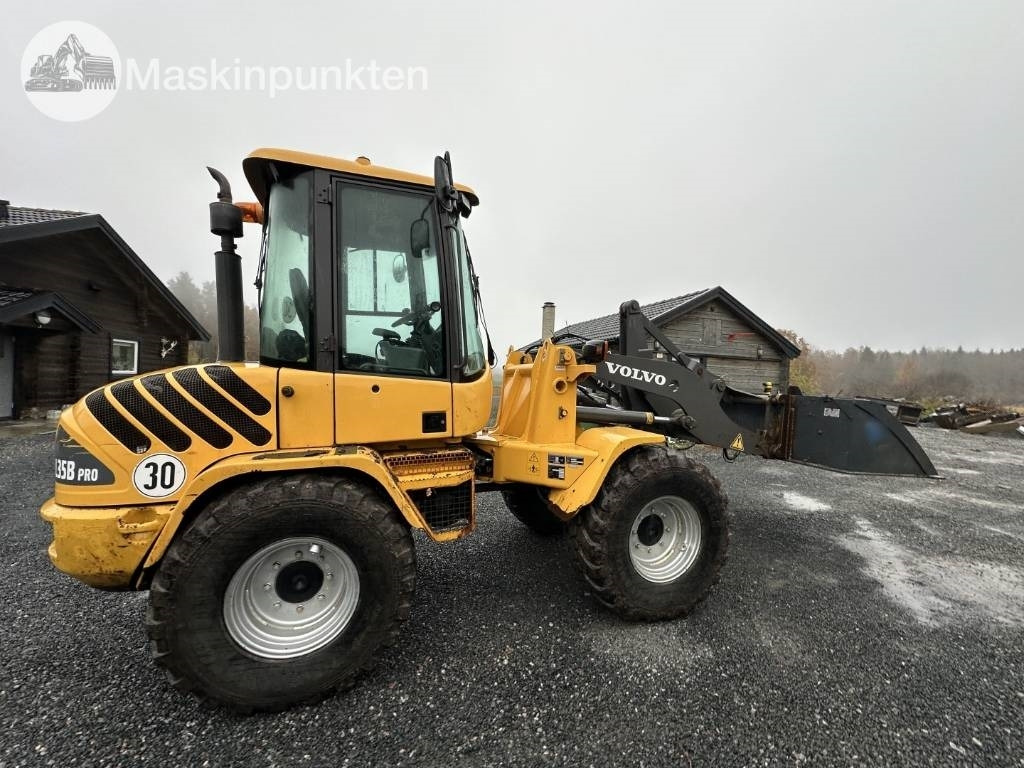 Volvo L 35 B - Ratinis krautuvas: foto 4 Volvo L 35 B - Ratinis krautuvas: foto 4