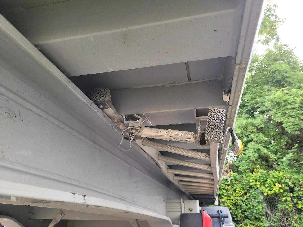 Savivartis puspriekabė BENALU BENNE C39 3 ESSIEUX: foto 18