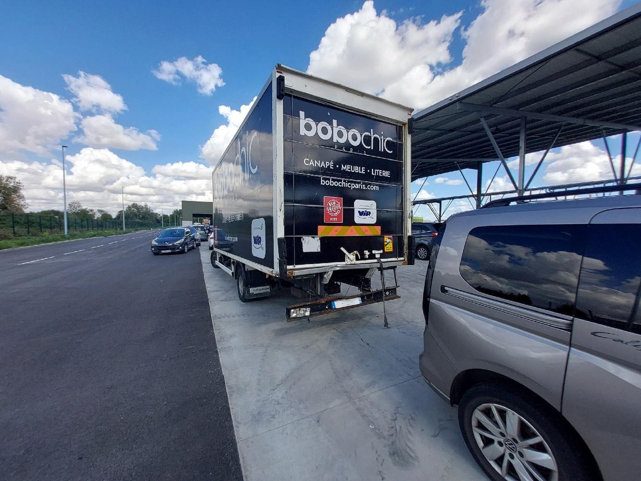 IVECO PORTEUR 65C14N - Furgonas su krovinių dėže: foto 5 IVECO PORTEUR 65C14N - Furgonas su krovinių dėže: foto 5