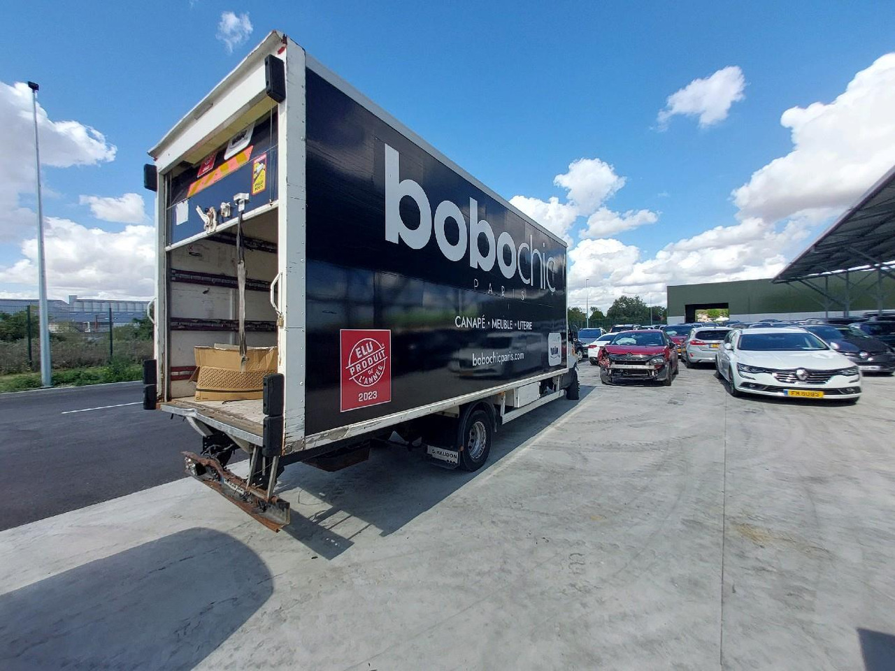 IVECO PORTEUR 65C14N - Furgonas su krovinių dėže: foto 4 IVECO PORTEUR 65C14N - Furgonas su krovinių dėže: foto 4