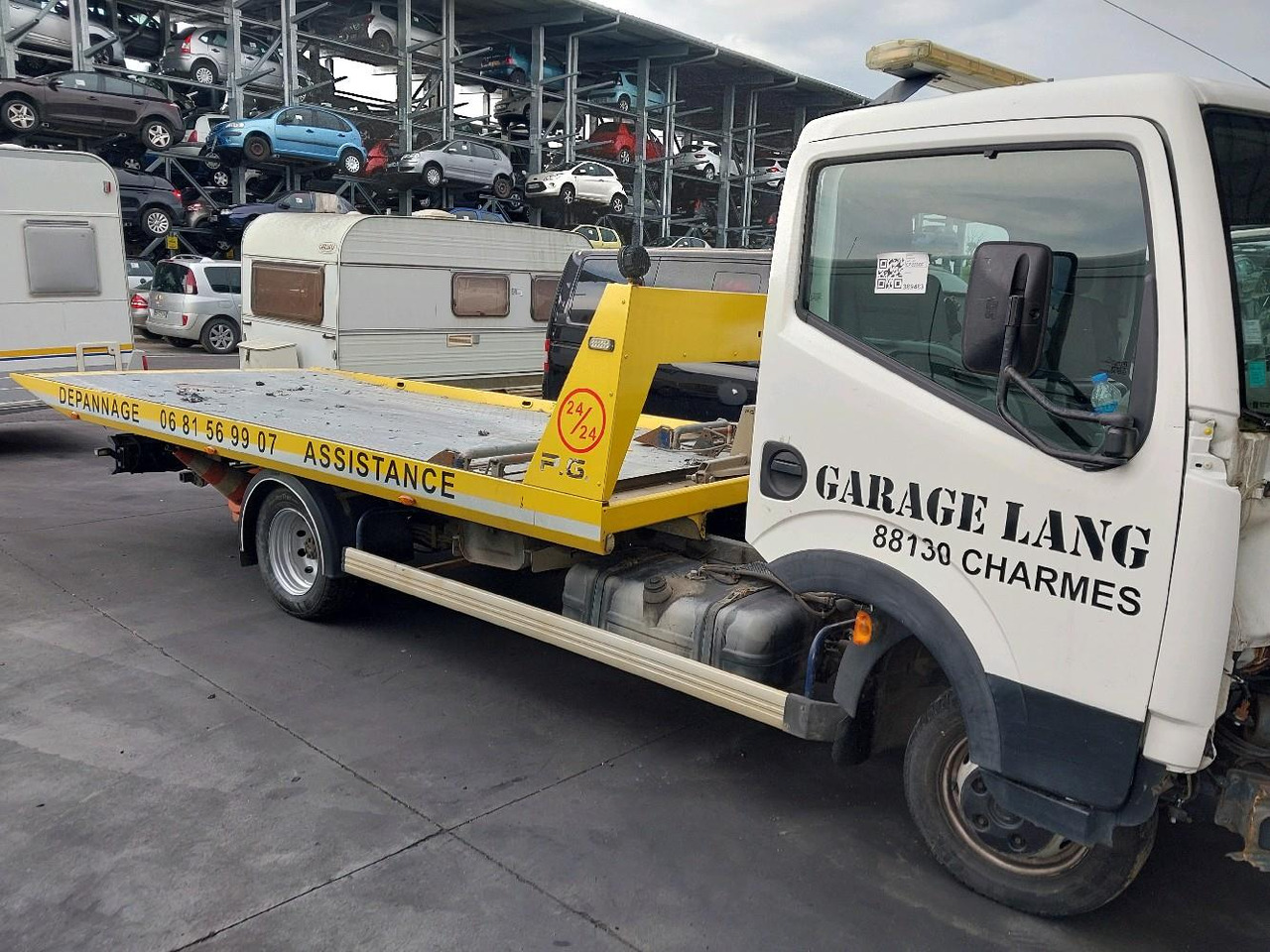 NISSAN CABSTAR II 35 2.5 DCI 136 DEPANNEUSE - Elektrinis vilkikas: foto 3 NISSAN CABSTAR II 35 2.5 DCI 136 DEPANNEUSE - Elektrinis vilkikas: foto 3