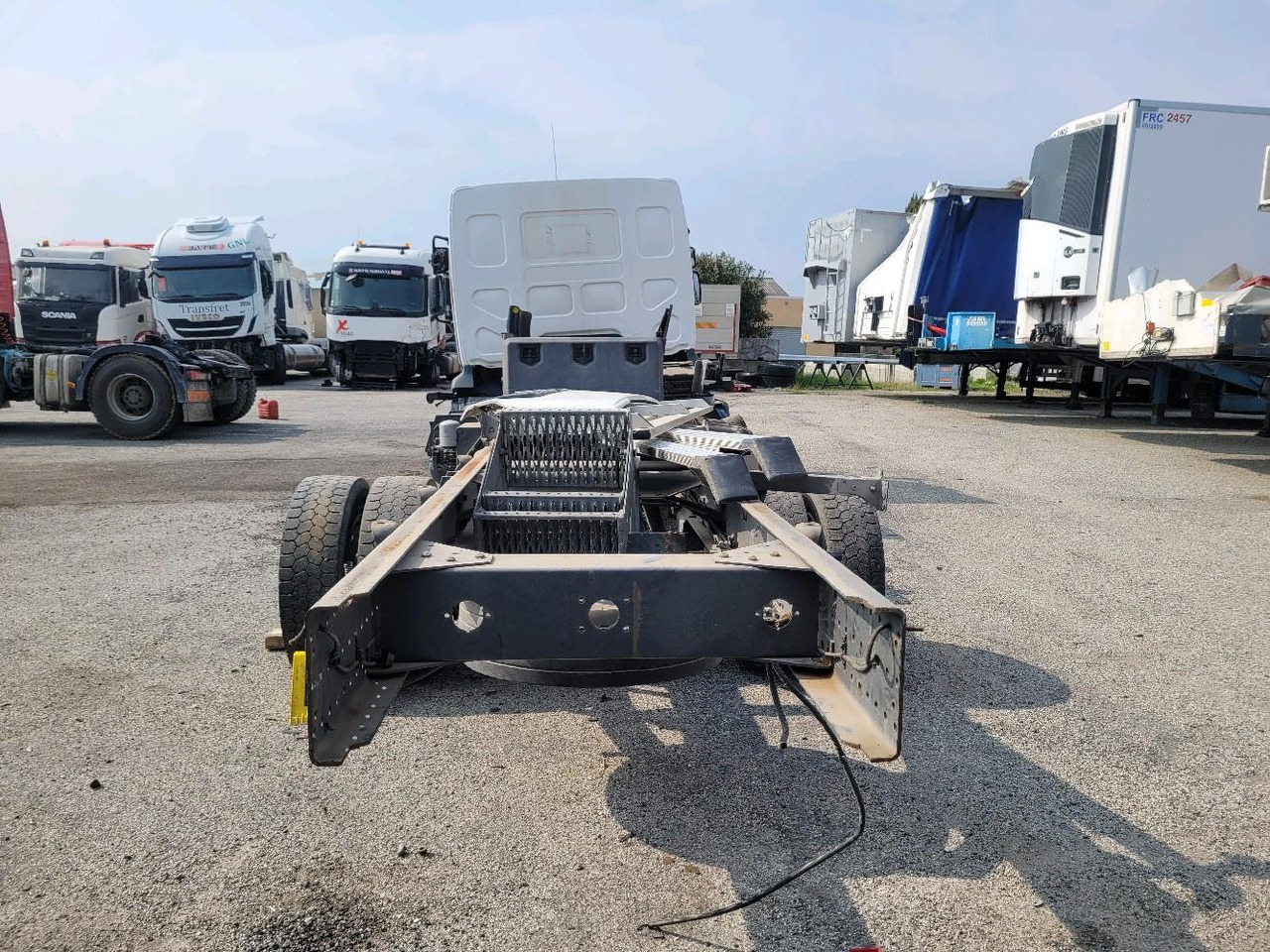 RENAULT D12 - Važiuoklės sunkvežimis: foto 5 RENAULT D12 - Važiuoklės sunkvežimis: foto 5