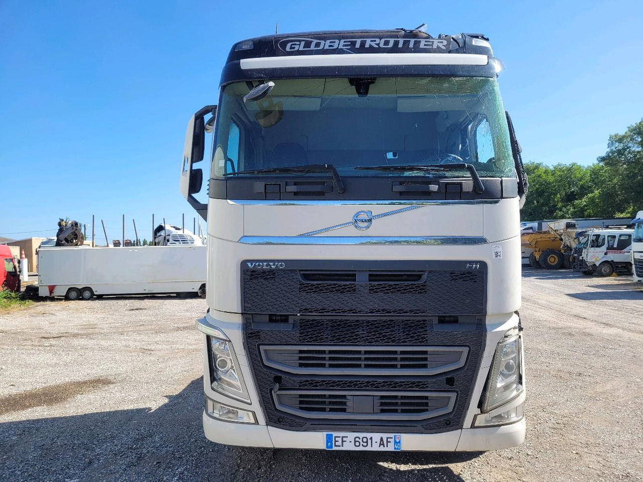VOLVO FH 460 EURO6 4X2 - Vilkikas: foto 2 VOLVO FH 460 EURO6 4X2 - Vilkikas: foto 2