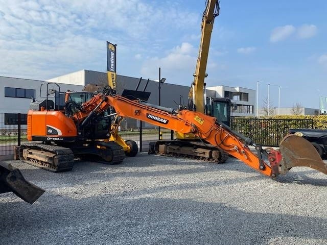 Doosan DX140LCR-5 - Vikšrinis ekskavatorius: foto 5 Doosan DX140LCR-5 - Vikšrinis ekskavatorius: foto 5