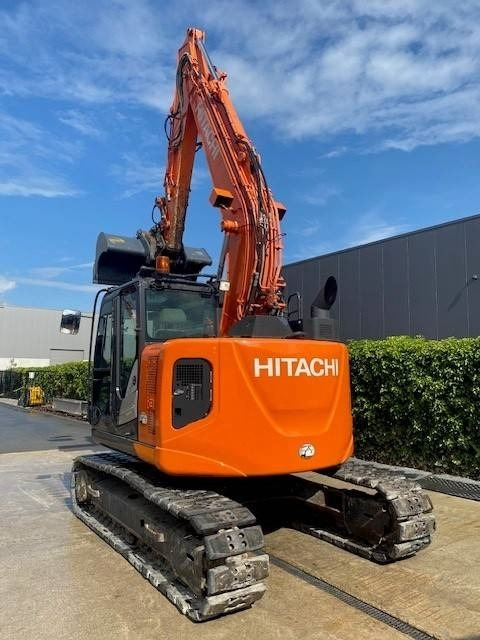Hitachi ZX 135 US-6 - Vikšrinis ekskavatorius: foto 4 Hitachi ZX 135 US-6 - Vikšrinis ekskavatorius: foto 4