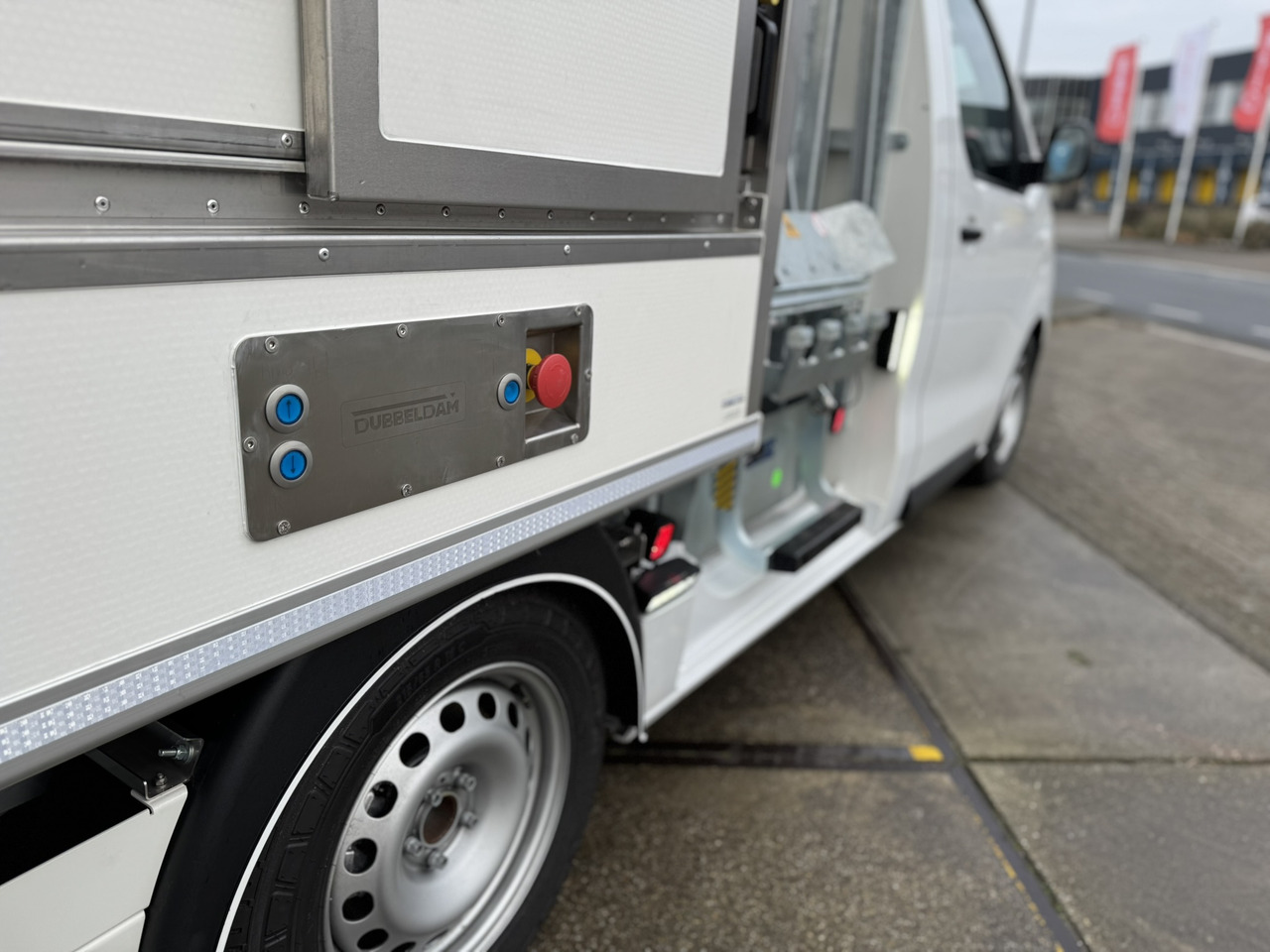 Citroen E-Jumpy veegvuil zijbelader seitenlader mullfahrzeug - Mažas savivartis, Elektrinis furgonas: foto 5 Citroen E-Jumpy veegvuil zijbelader seitenlader mullfahrzeug - Mažas savivartis, Elektrinis furgonas: foto 5