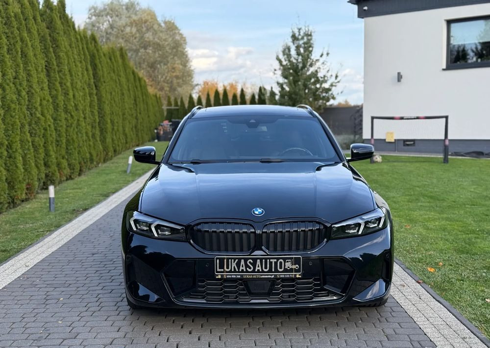 BMW Seria 3 - Universalas: foto 2 BMW Seria 3 - Universalas: foto 2