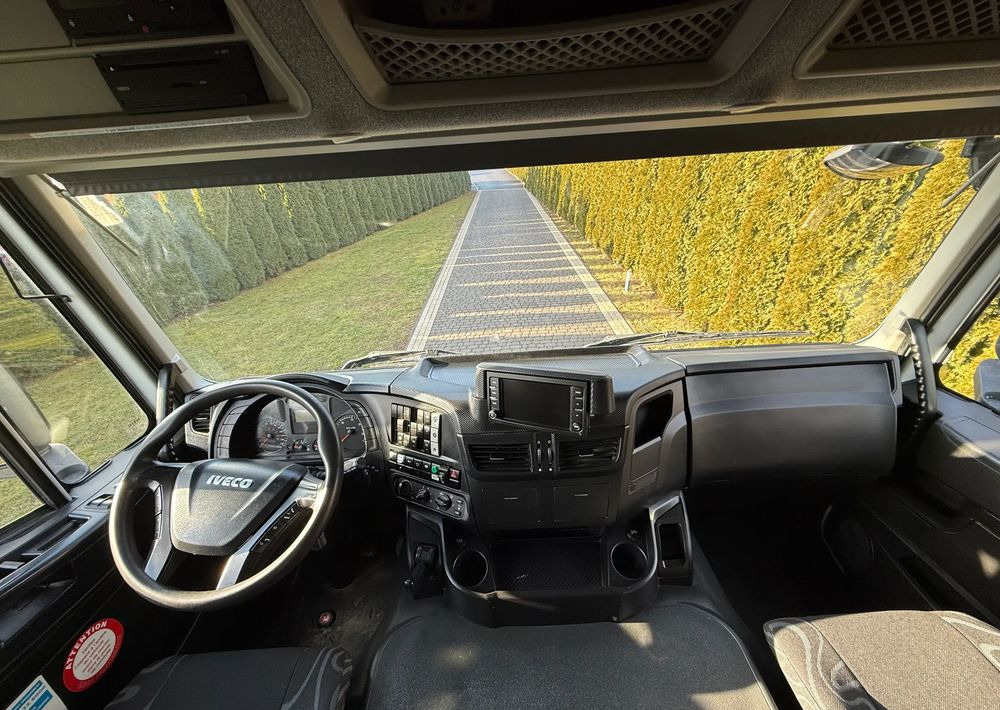 Savivartis sunkvežimis, Sunkvežimis su kranu Iveco TRAKKER 450 6X4 PODWÓJNA HYDRO-BURTA HIAB 104: foto 16