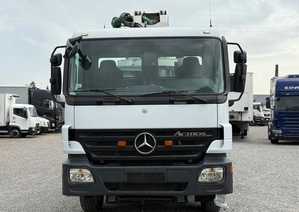 Mercedes-Benz ACTROS 2636 6X4 36 M WAITZINGER - Betono siurblys: foto 2 Mercedes-Benz ACTROS 2636 6X4 36 M WAITZINGER - Betono siurblys: foto 2