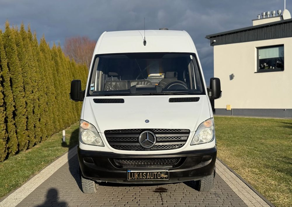 Mercedes-Benz SPRINTER 516 3,5 T MANUAL - Krovininis mikroautobusas: foto 2 Mercedes-Benz SPRINTER 516 3,5 T MANUAL - Krovininis mikroautobusas: foto 2