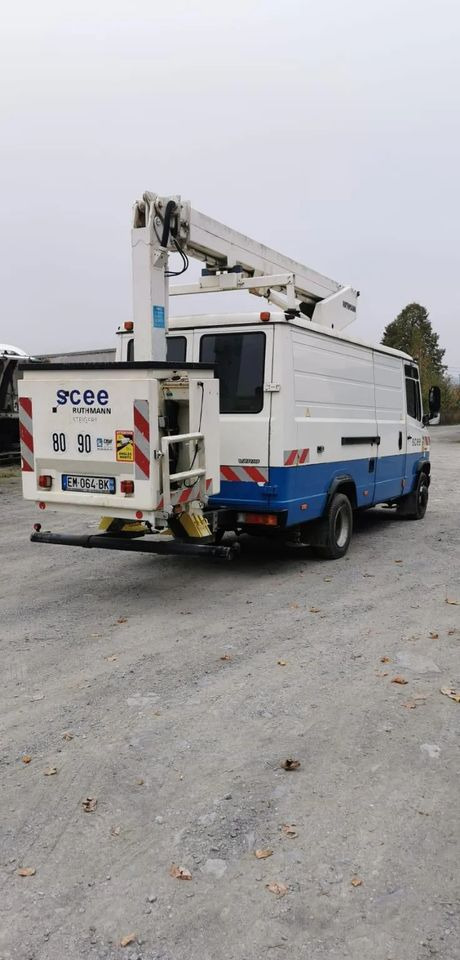 Mercedes-Benz VARIO 815D 17 M - Autobokštelio: foto 4 Mercedes-Benz VARIO 815D 17 M - Autobokštelio: foto 4