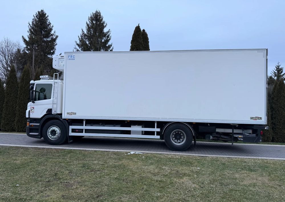 Scania P 280 CHEREAU CARRIER HAKÓWKA - Refrižeratorius sunkvežimis: foto 4 Scania P 280 CHEREAU CARRIER HAKÓWKA - Refrižeratorius sunkvežimis: foto 4