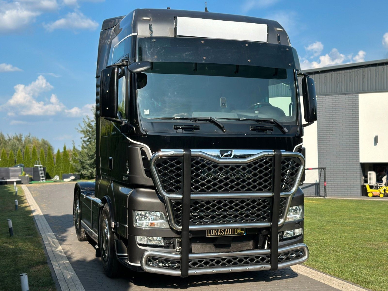 MAN TGX 18.580 D38 XXL RETARDER - Vilkikas: foto 3 MAN TGX 18.580 D38 XXL RETARDER - Vilkikas: foto 3