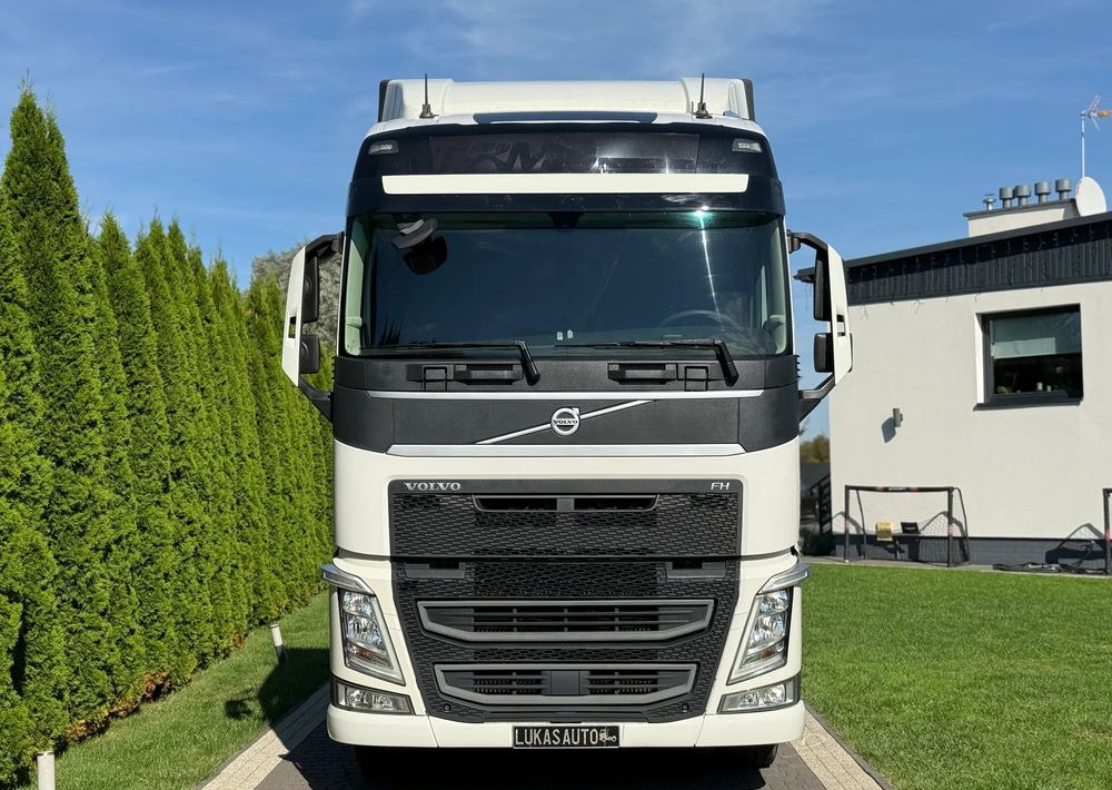 Volvo FH 500 PARK COOL - Vilkikas: foto 3 Volvo FH 500 PARK COOL - Vilkikas: foto 3