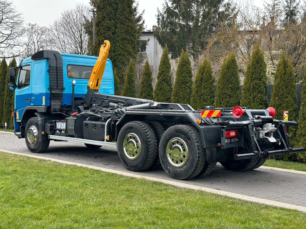 Volvo FM 400 MANUAL 6X4 ABROLLKIPPER - Hook-lift sunkvežimis: foto 5 Volvo FM 400 MANUAL 6X4 ABROLLKIPPER - Hook-lift sunkvežimis: foto 5