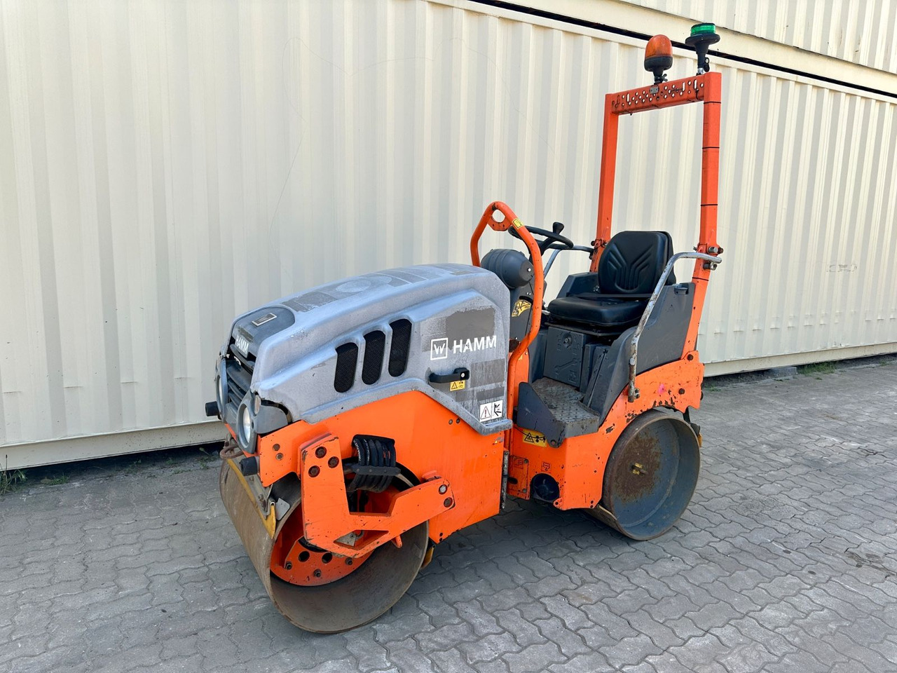 Hamm HD8VV / 2016 BJ / 451 H / 1.580 KG - Volas: foto 1 Hamm HD8VV / 2016 BJ / 451 H / 1.580 KG - Volas: foto 1