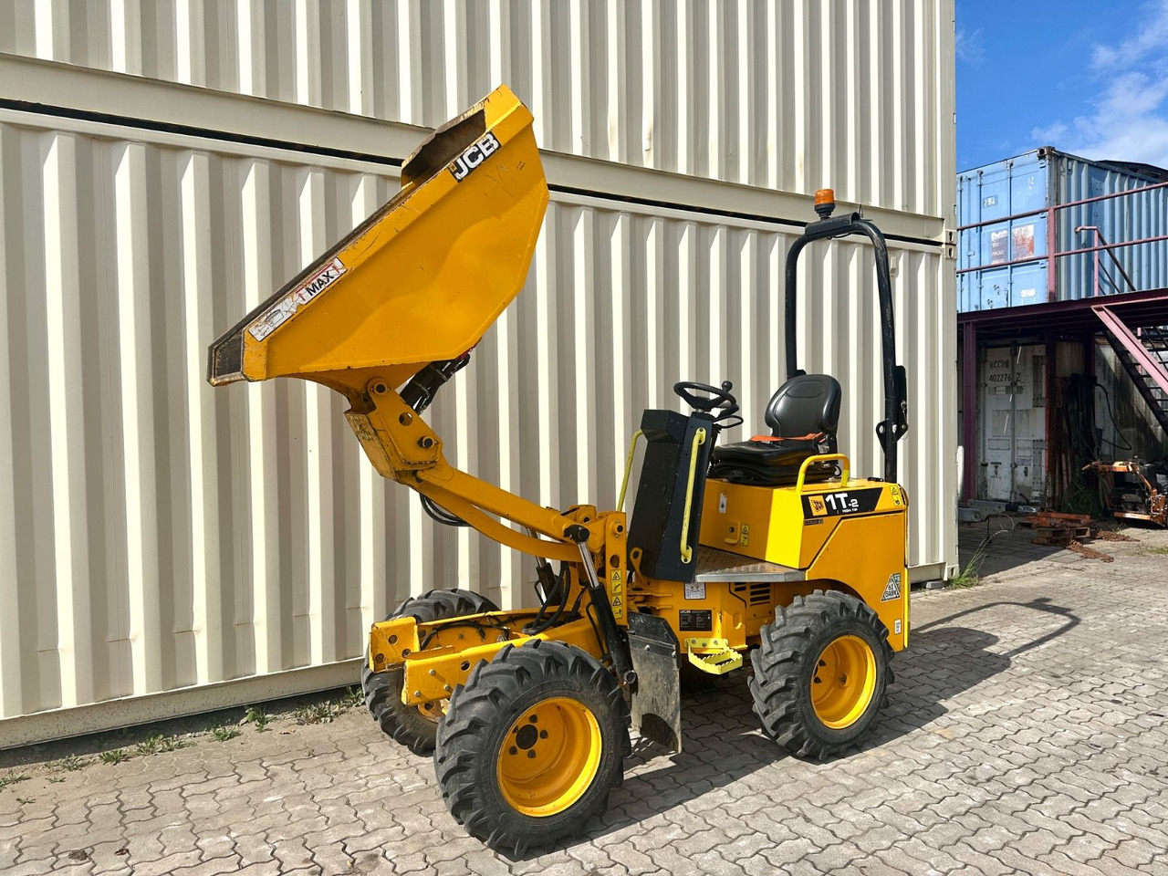 JCB 1T-2 High Tip Dumper, 811 Bh, 1.000 KG - Mini savivartis: foto 2 JCB 1T-2 High Tip Dumper, 811 Bh, 1.000 KG - Mini savivartis: foto 2