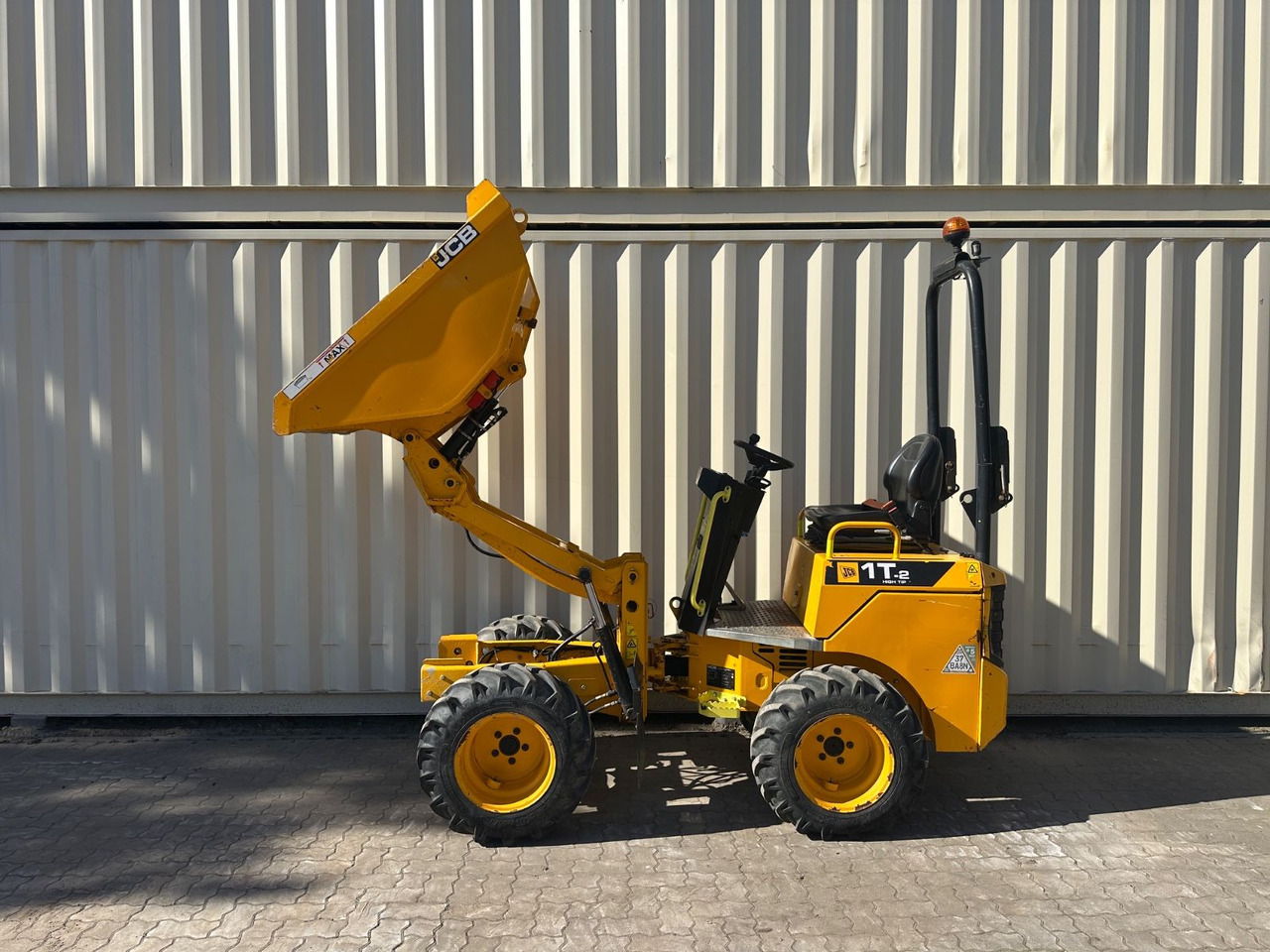 JCB 1T-2 Hochkipper Dumper, 362 Bh, 1.000 KG - Mini savivartis: foto 2 JCB 1T-2 Hochkipper Dumper, 362 Bh, 1.000 KG - Mini savivartis: foto 2