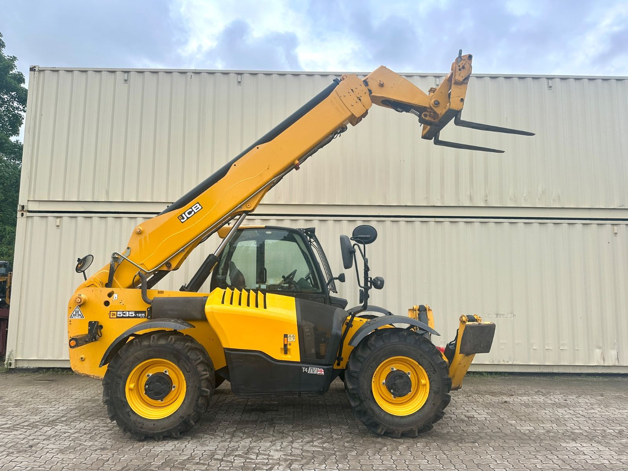 JCB 535-125 /12.5M/3.5T /2017 BJ/2.224 H - Teleskopinis krautuvas: foto 1 JCB 535-125 /12.5M/3.5T /2017 BJ/2.224 H - Teleskopinis krautuvas: foto 1