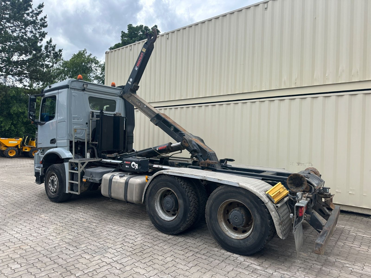 Mercedes-Benz Arocs 2643/Hiab M. /1. Hd /R.St. 3.90m/265.773KM - Hook-lift sunkvežimis: foto 3 Mercedes-Benz Arocs 2643/Hiab M. /1. Hd /R.St. 3.90m/265.773KM - Hook-lift sunkvežimis: foto 3