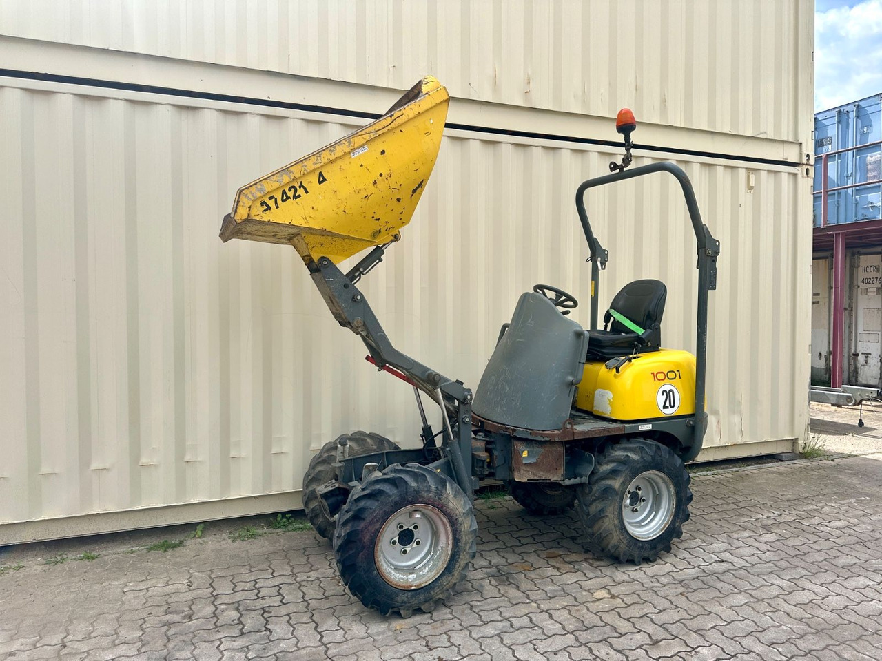Wacker 1001 Hochkipper / 2016 BJ / 1.000 KG / 1.342 H - Mini savivartis: foto 3 Wacker 1001 Hochkipper / 2016 BJ / 1.000 KG / 1.342 H - Mini savivartis: foto 3