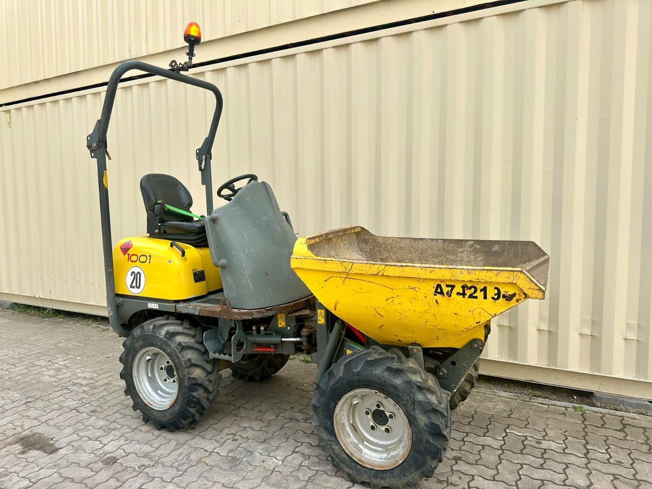 Wacker 1001 Hochkipper / 2016 BJ / 1.000 KG / 1.342 H - Mini savivartis: foto 4 Wacker 1001 Hochkipper / 2016 BJ / 1.000 KG / 1.342 H - Mini savivartis: foto 4