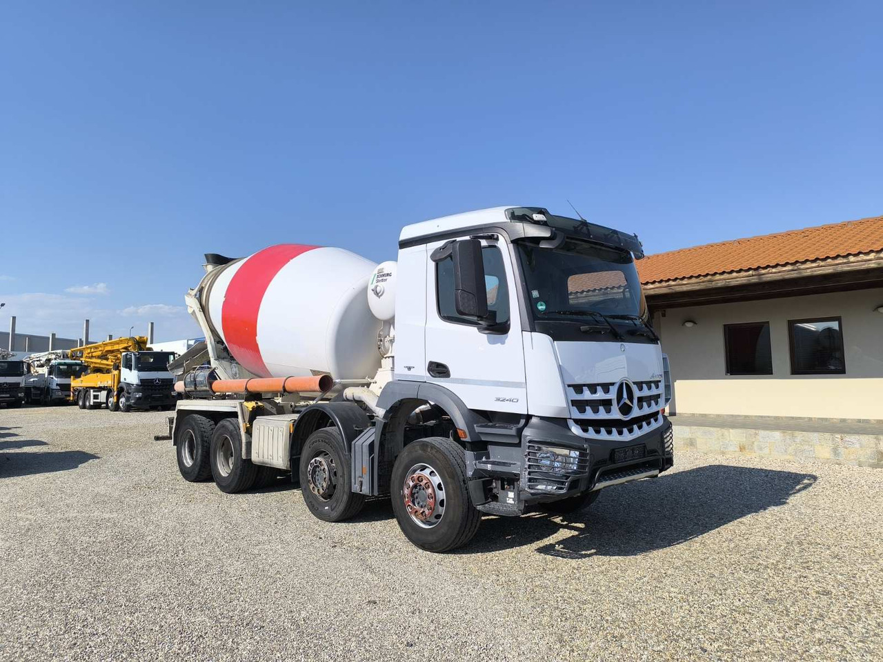 MERCEDES-BENZ AROCS 3240 STETTER 9M3 - Betonvežis: foto 1 MERCEDES-BENZ AROCS 3240 STETTER 9M3 - Betonvežis: foto 1