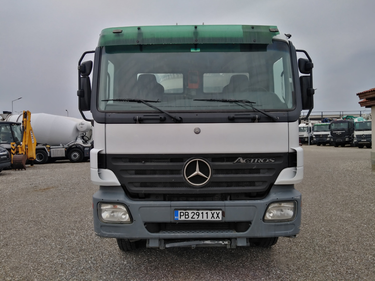 Mercedes-Benz ACTROS 4144 PUTZMEISTER M42 - Betono siurblys: foto 2 Mercedes-Benz ACTROS 4144 PUTZMEISTER M42 - Betono siurblys: foto 2