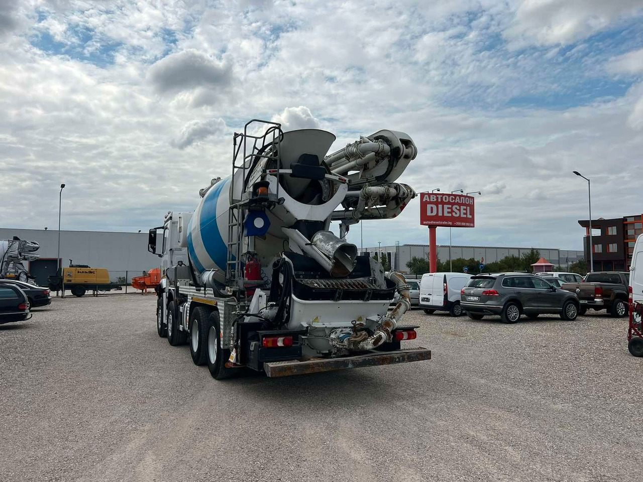 Mercedes-Benz AROCS 3251 CIFA MAGNUM MK28.4L - Betonvežis su siurbliu: foto 5 Mercedes-Benz AROCS 3251 CIFA MAGNUM MK28.4L - Betonvežis su siurbliu: foto 5
