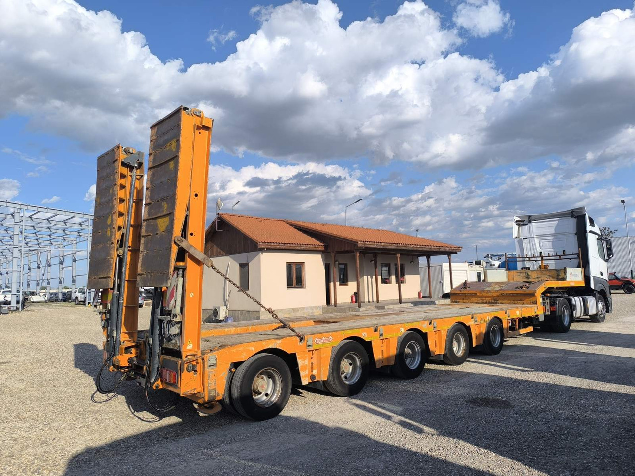 NOOTEBOOM MCO-85-05V - Žemo profilio platforma puspriekabė: foto 5 NOOTEBOOM MCO-85-05V - Žemo profilio platforma puspriekabė: foto 5