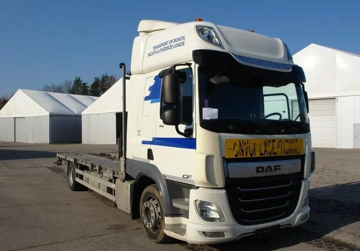 DAF CF 410 EURO 6 Laweta - Platforma super stan - Platforminis/ Bortinis sunkvežimis: foto 4 DAF CF 410 EURO 6 Laweta - Platforma super stan - Platforminis/ Bortinis sunkvežimis: foto 4