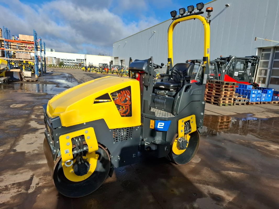 BOMAG DE BW 100 ADe-5 - Volas: foto 1 BOMAG DE BW 100 ADe-5 - Volas: foto 1