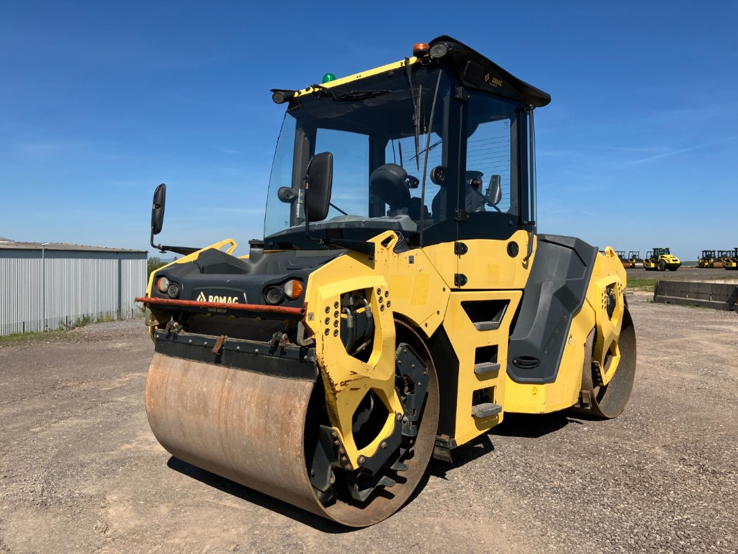 BOMAG DE BW 161 AD-5 Stage IIIb/Tier 4i - Asfalto volus: foto 1 BOMAG DE BW 161 AD-5 Stage IIIb/Tier 4i - Asfalto volus: foto 1