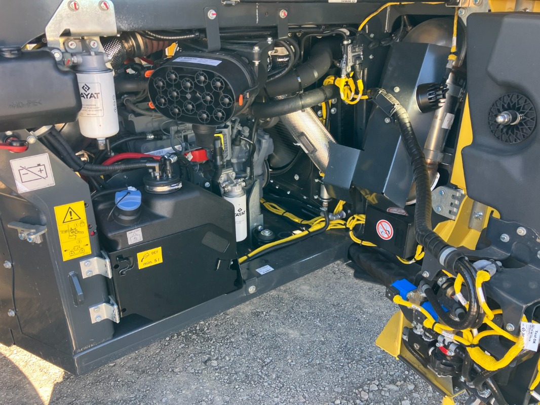 BOMAG DE BW 174 APO-4v Stage V/Tier 4f - Asfalto volus: foto 4 BOMAG DE BW 174 APO-4v Stage V/Tier 4f - Asfalto volus: foto 4