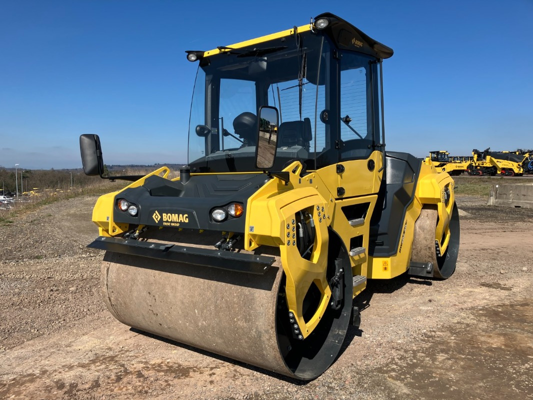 BOMAG DE BW 202 AD-50 Stage II/Tier 2 - Asfalto volus: foto 1 BOMAG DE BW 202 AD-50 Stage II/Tier 2 - Asfalto volus: foto 1