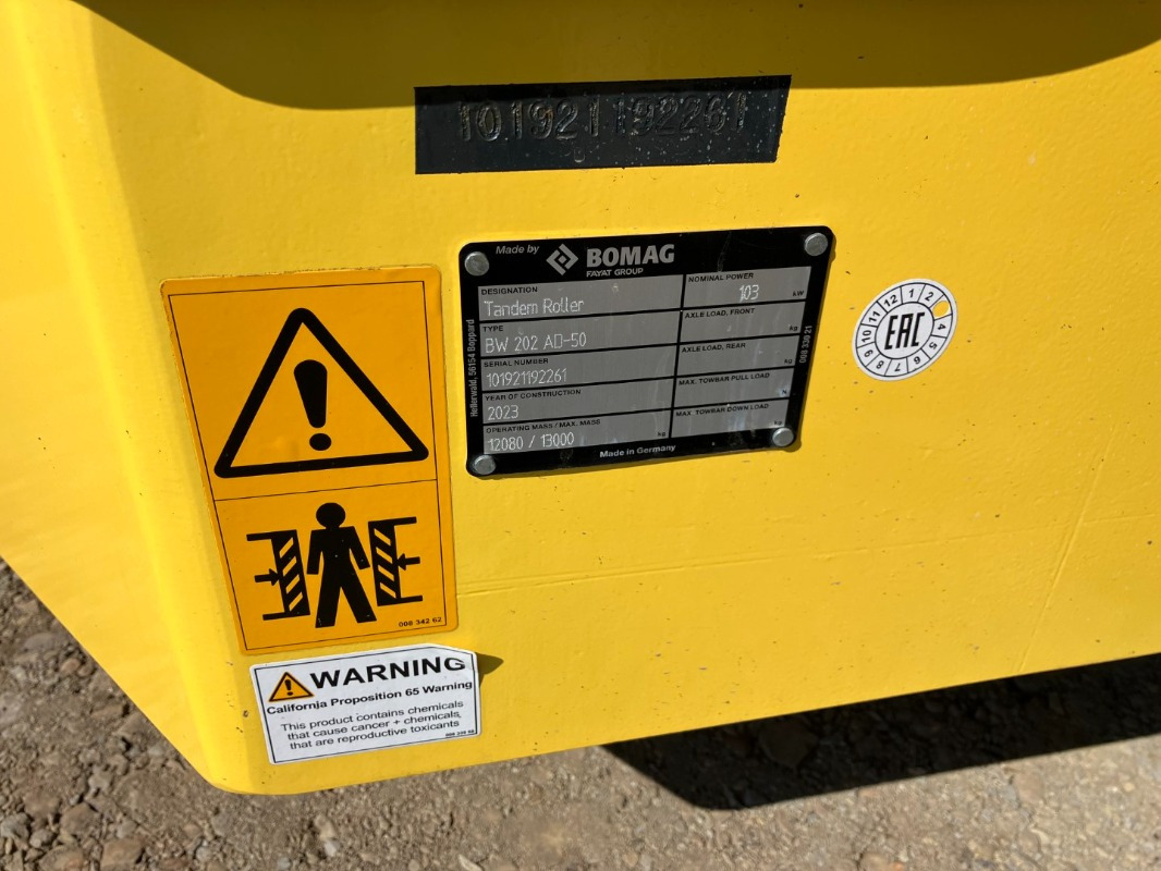 BOMAG DE BW 202 AD-50 Stage II/Tier 2 - Asfalto volus: foto 2 BOMAG DE BW 202 AD-50 Stage II/Tier 2 - Asfalto volus: foto 2