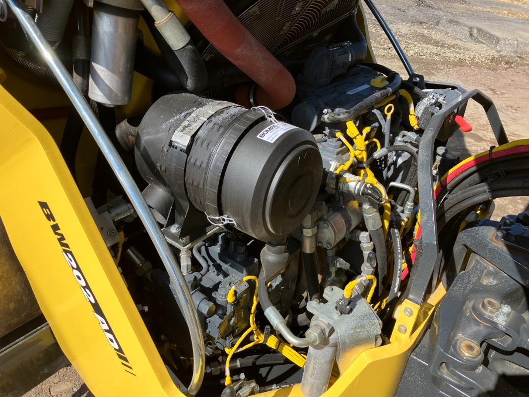 BOMAG DE BW 202 AD-50 Stage II/Tier 2 - Asfalto volus: foto 5 BOMAG DE BW 202 AD-50 Stage II/Tier 2 - Asfalto volus: foto 5