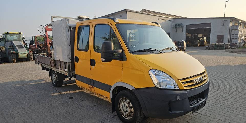 Iveco Daily 35S14 HDS 830 kg doka dubel brygadówka - Bortinis automobilis: foto 4 Iveco Daily 35S14 HDS 830 kg doka dubel brygadówka - Bortinis automobilis: foto 4