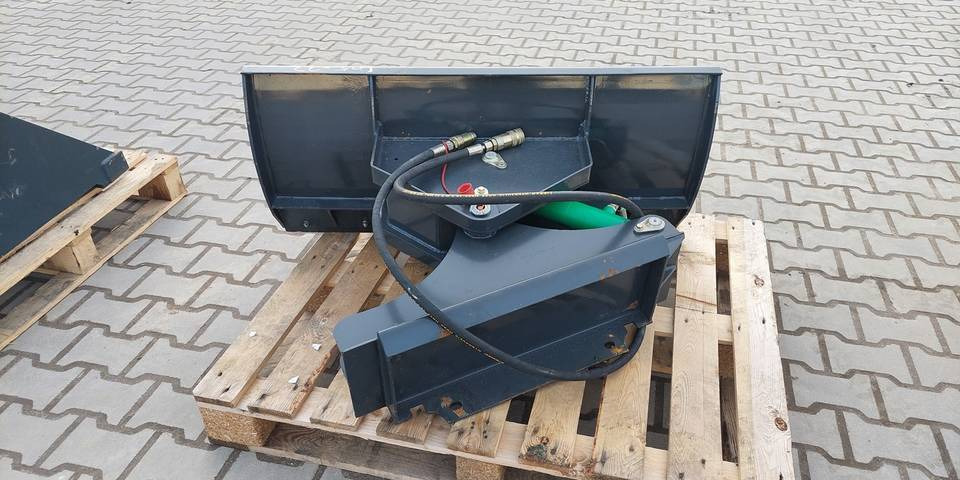 Pług do Ditch Witch R300 Bobcat Avant - Verstuvas: foto 3 Pług do Ditch Witch R300 Bobcat Avant - Verstuvas: foto 3
