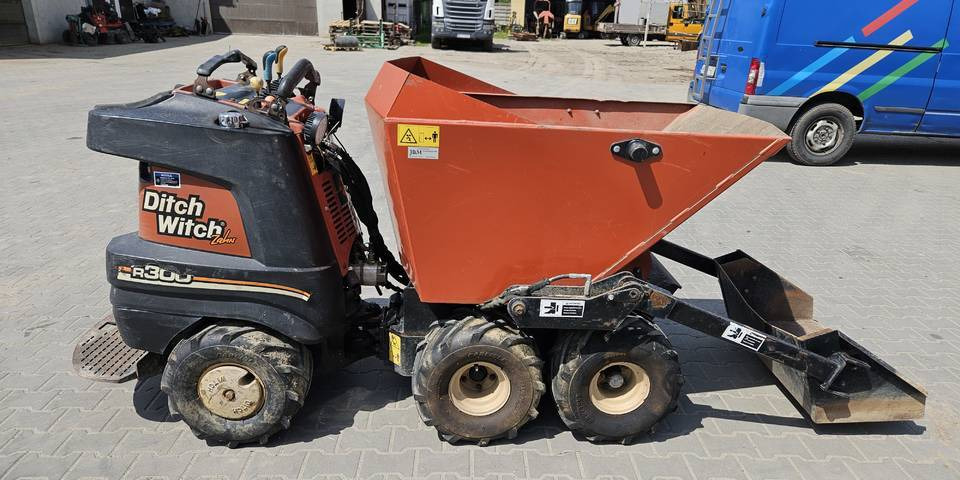 Wozidło samozaładowcze Ditch Witch R300 koparka łańcuchowa - Mini savivartis: foto 5 Wozidło samozaładowcze Ditch Witch R300 koparka łańcuchowa - Mini savivartis: foto 5
