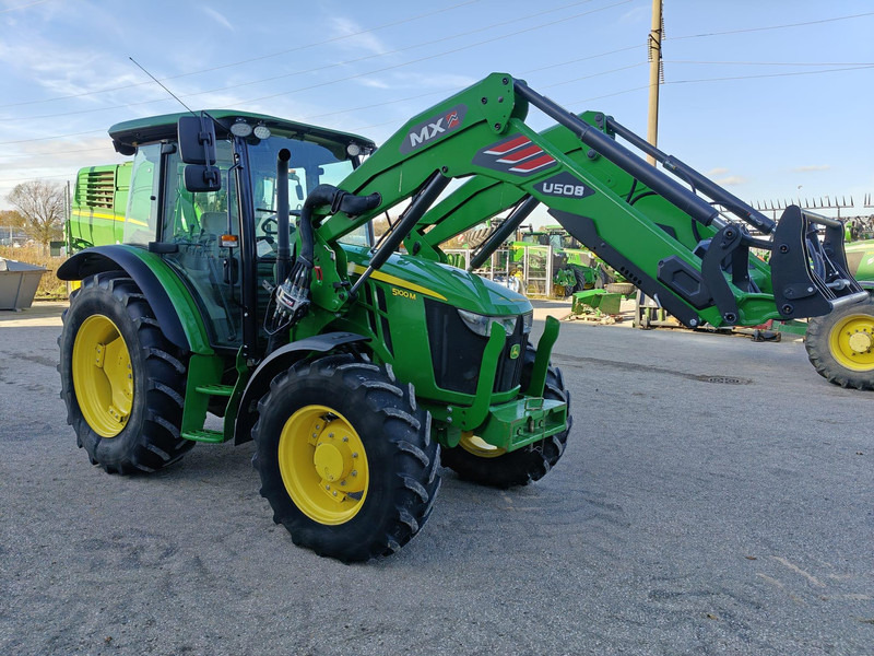John Deere 5100M - Traktorius: foto 1 John Deere 5100M - Traktorius: foto 1