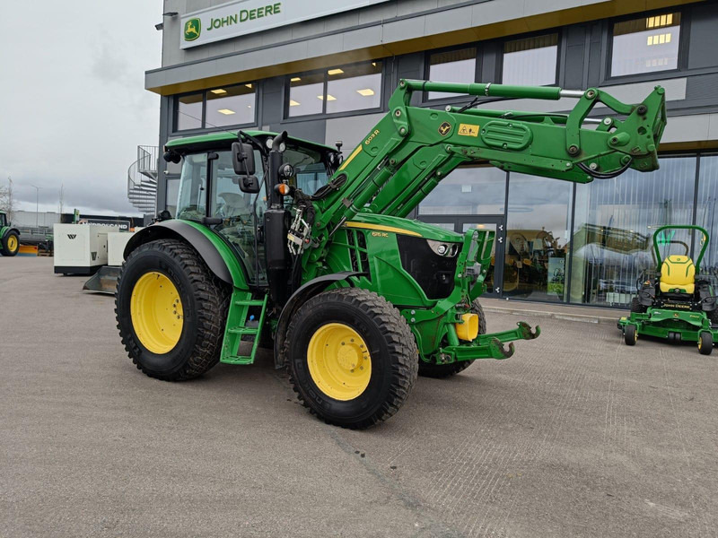 John Deere 6115 RC - Traktorius: foto 1 John Deere 6115 RC - Traktorius: foto 1