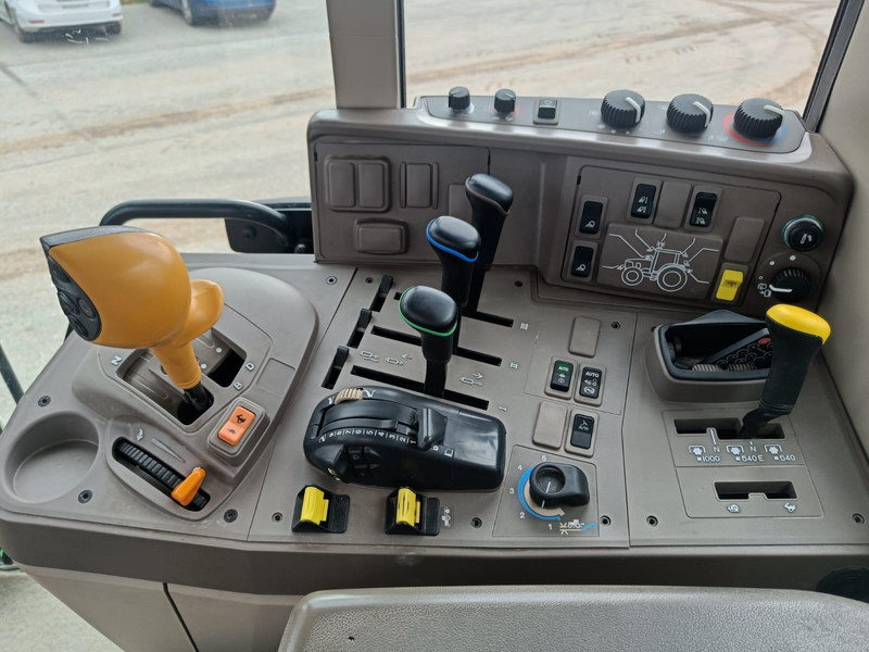 Traktorius John Deere 6195M: foto 14 Traktorius John Deere 6195M: foto 14