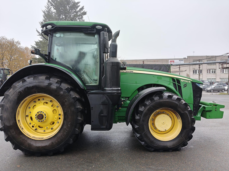 John Deere 8400R - Traktorius: foto 2 John Deere 8400R - Traktorius: foto 2
