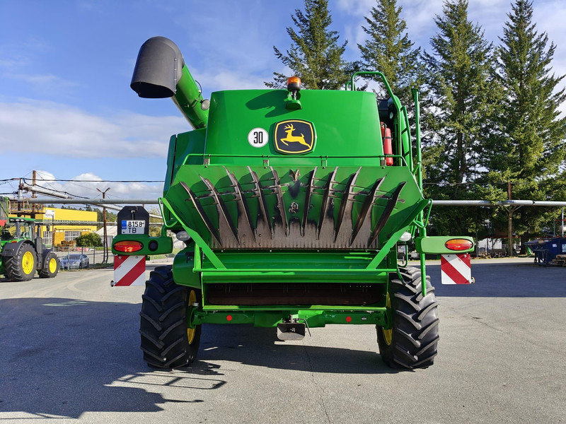 John Deere W650 i 722X - Derliaus nuėmimo kombainas: foto 5 John Deere W650 i 722X - Derliaus nuėmimo kombainas: foto 5