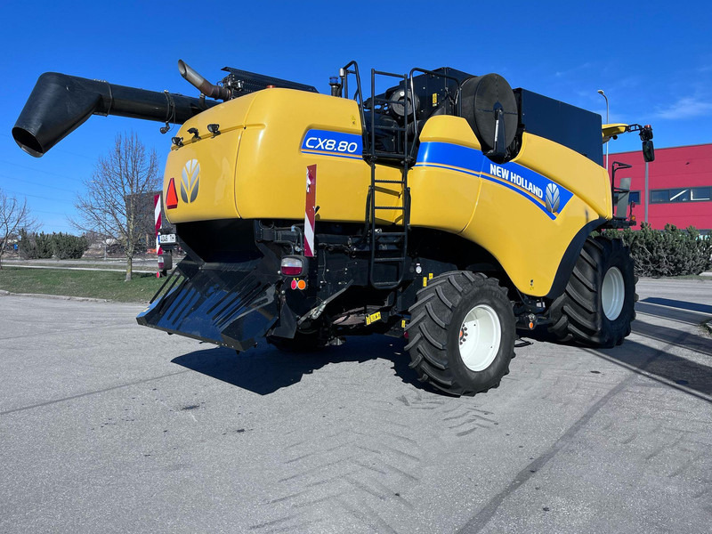 New Holland CX 8.80 - Derliaus nuėmimo kombainas: foto 3 New Holland CX 8.80 - Derliaus nuėmimo kombainas: foto 3