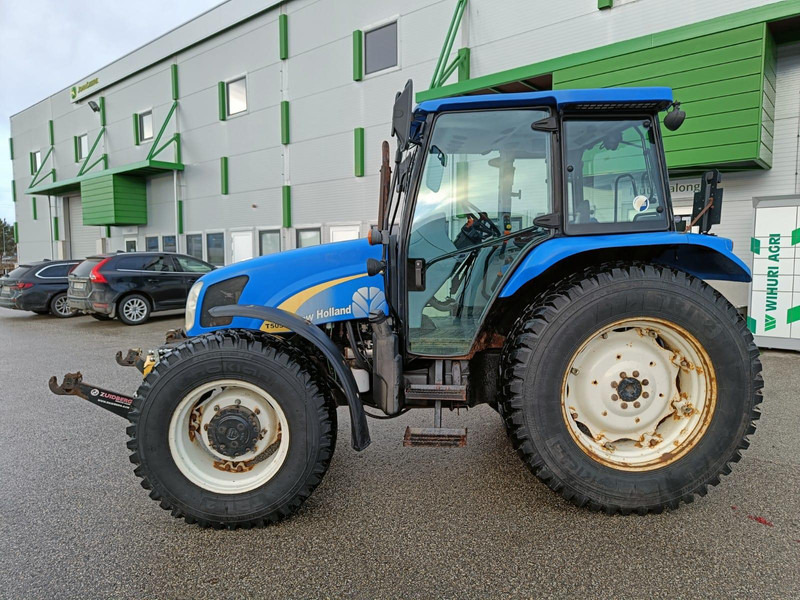 New Holland T 5050 - Traktorius: foto 2 New Holland T 5050 - Traktorius: foto 2