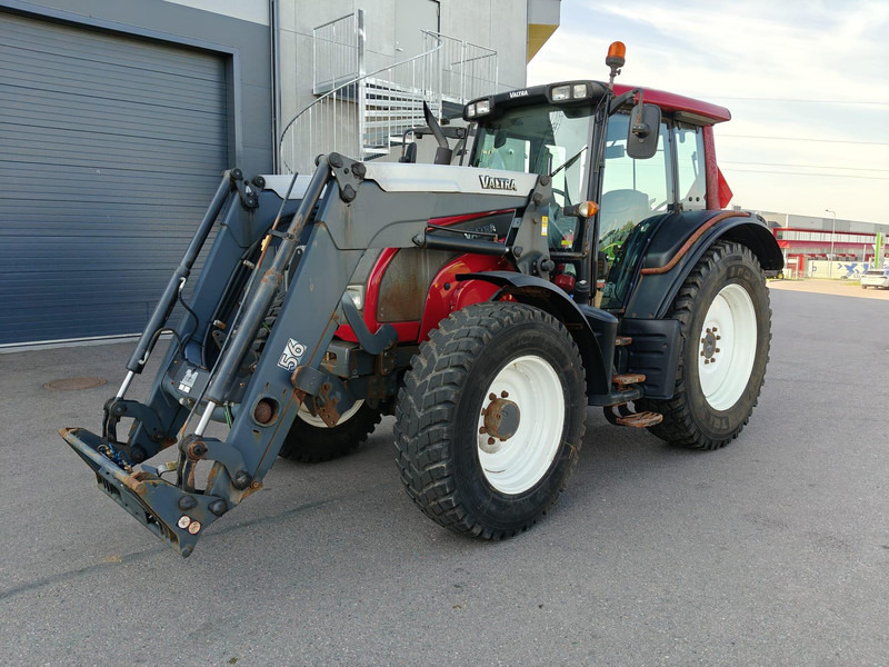 Valtra N101 - Traktorius: foto 1 Valtra N101 - Traktorius: foto 1