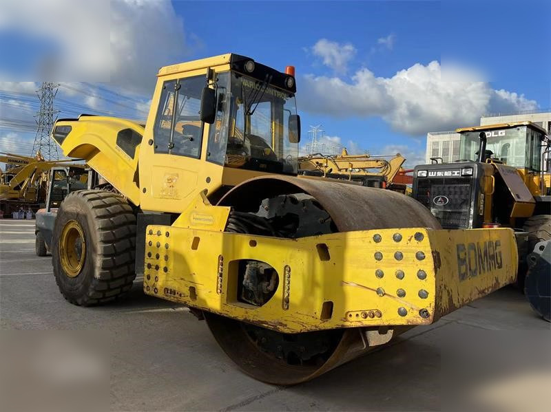 BOMAG BW226DH-4 - Volas: foto 2 BOMAG BW226DH-4 - Volas: foto 2